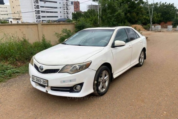 2013 Toyota Camry Sports
