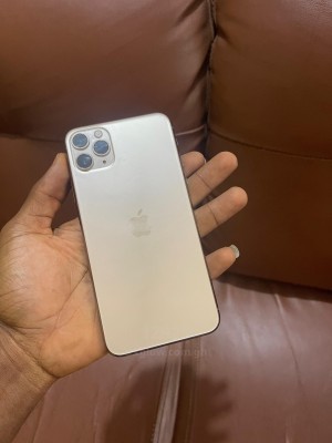 iPhone 11 Pro Max