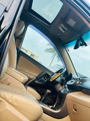 TOYOTA  RAV4